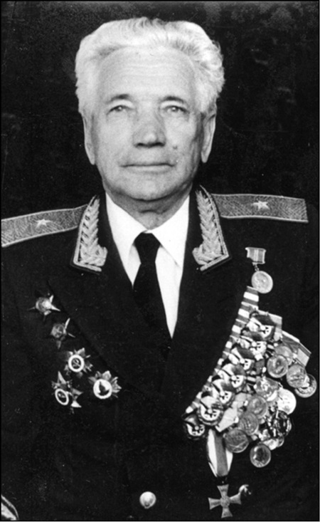 Командиры корпусов, бригад, дивизий и иные яркие военачальники. Часть 17 Командиры корпусов, бригад, дивизий и иные яркие военачальники. Часть 17 должность, армии, назначен, штаба, степени, корпуса, начальник, войск, ордена, командира, командующего, орден, стрелкового, округа, участие, войны, гвардейского, Орден, начальником, операции