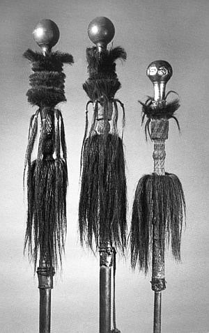 Бунчук сайт. Казацкий бунчук. Символ власти. Казацкий бунчук. Бунчук оркестровый.