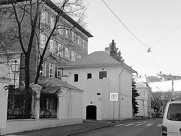 Москва чертольский переулок