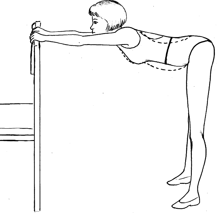 См до верхнего края. Кифоз ЛФК. Упражнения для выправления спины и осанки. Упражнения от сутулости спины для детей. Упражнения от сутулости плеч для детей.